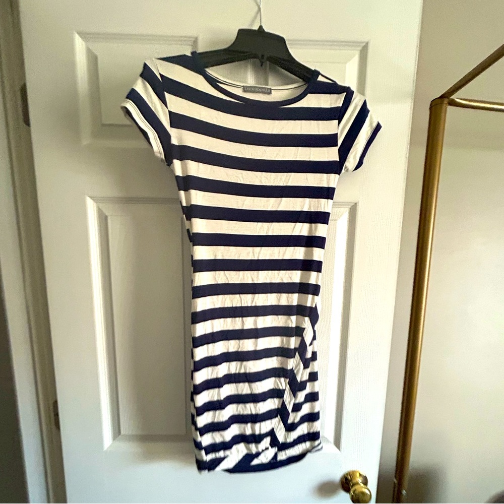 Form fitting T shirt dress